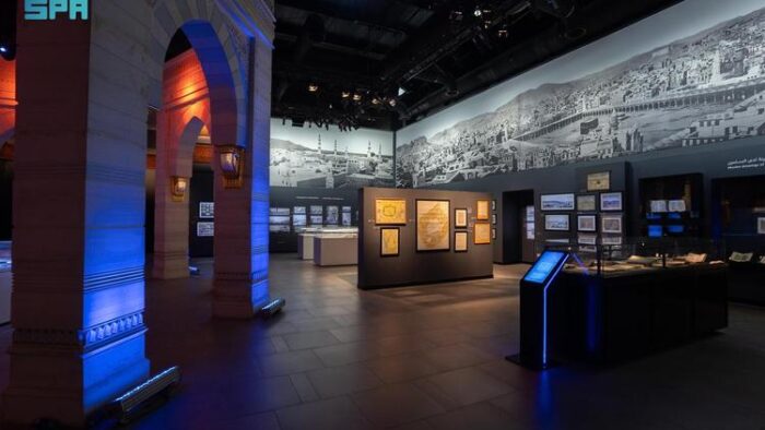Mengenal Sejarah Makkah dan Madinah Lewat Museum Al-Makkatain di Jeddah