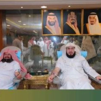 Syaikh Sudais Pimpin Para Imam dan Khatib Haramain Donorkan Darah