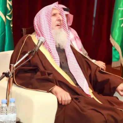 Syaikh Abdul Aziz Alu Syaikh: Simbol Wasath di Majelis Fikih Islam