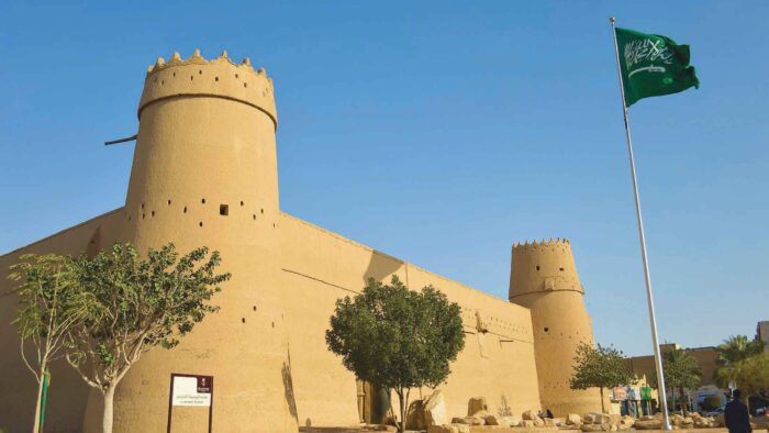 Sektor Budaya dan Warisan: Pilar Utama Pariwisata Saudi
