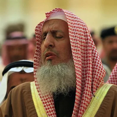 Pelita Itu Telah Berpulang: Mengenang Syaikh Abdul Aziz Alu Syaikh