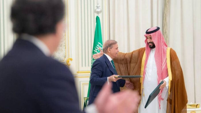 Saudi Dapat Akses Senjata Nuklir Pakistan Berdasarkan Perjanjian Pertahanan Kedua Negara