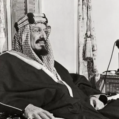 Raja Abdul Aziz dan Para Perwira Negara Saudi: Penjaga Rahasia yang Pergi Membawa Kisah Tersembunyi
