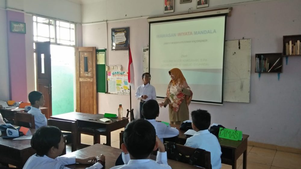 Pengenalan Lingkungan Sekolah (PLS) SMP IT Masjid Syuhada Tahun Pelajaran 2019/2020