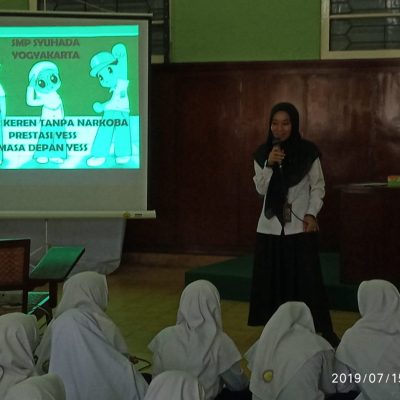 SMP IT Masjid Syuhada Menggelar Penyuluhan Bahaya Narkoba dan Pornografi bagi Remaja