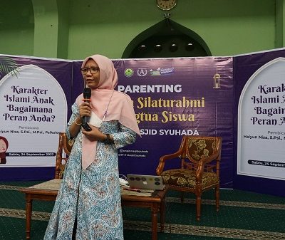 Parenting FORSIMA SMP IT Masjid Syuhada Bahas Peran Orangtua dalam Mewujudkan Karakter Islami pada Anak