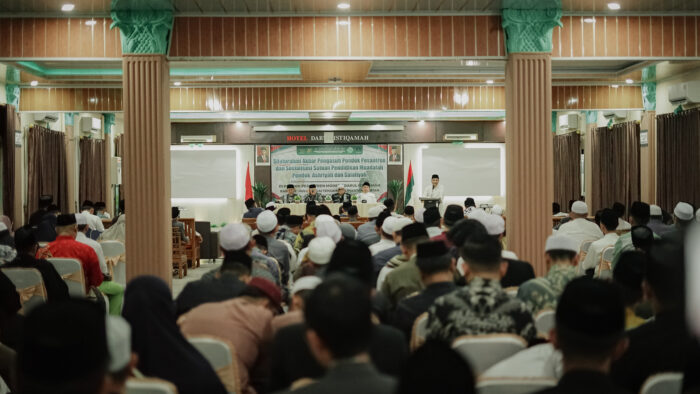 TAJAMMUK NASIONAL KIAI PESANTREN SALAFIYAH DAN ASHRIYAH DI BARABAI KALSEL