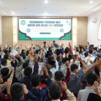 Santri Kelas 1 & 1 Intensif Dibekali Filosofi dan Pemahaman Praktis Ibadah Haji