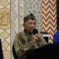 Guru Besar UGM Beri Tausiyah untuk Santri Tazakka