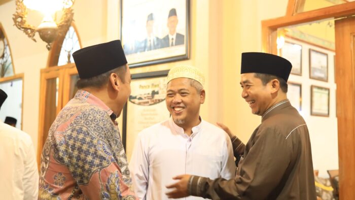 Dari Kiai Hingga Asparagus Kumpul di Tazakka