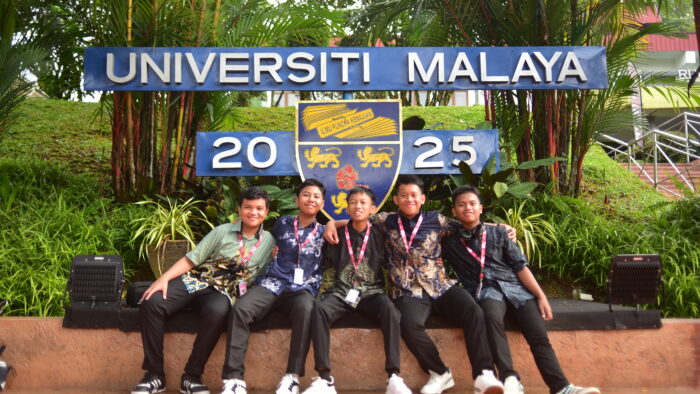 Santri Tazakka Raih Prestasi Internasional di Global Youth Innovation Summit 2025
