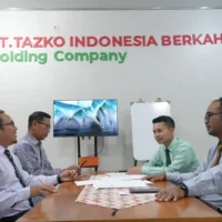 PT. TIB Serahkan Wakaf SHU Triwulan Pertama kepada PM Tazakka