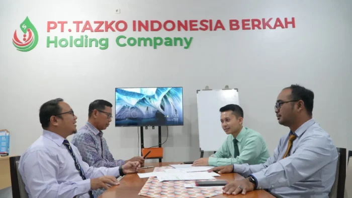 PT. TIB Serahkan Wakaf SHU Triwulan Pertama kepada PM Tazakka