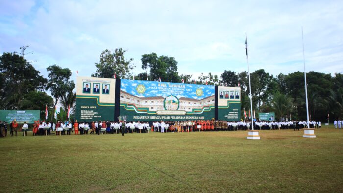 TAZAKKA GELAR APEL TAHUNAN PEKAN PERKENALAN KHUTBATUL ‘ARSY 2025
