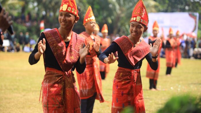 TARI NUSANTARA SANTRI TAZAKKA PUKAU PEMIRSA APEL TAHUNAN 2025