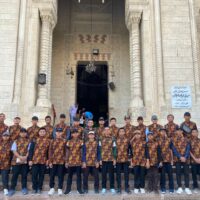 Santri Tazakka Ziarah ke Makam Imam Syafi’i: Meneladani Jejak Ulama Besar